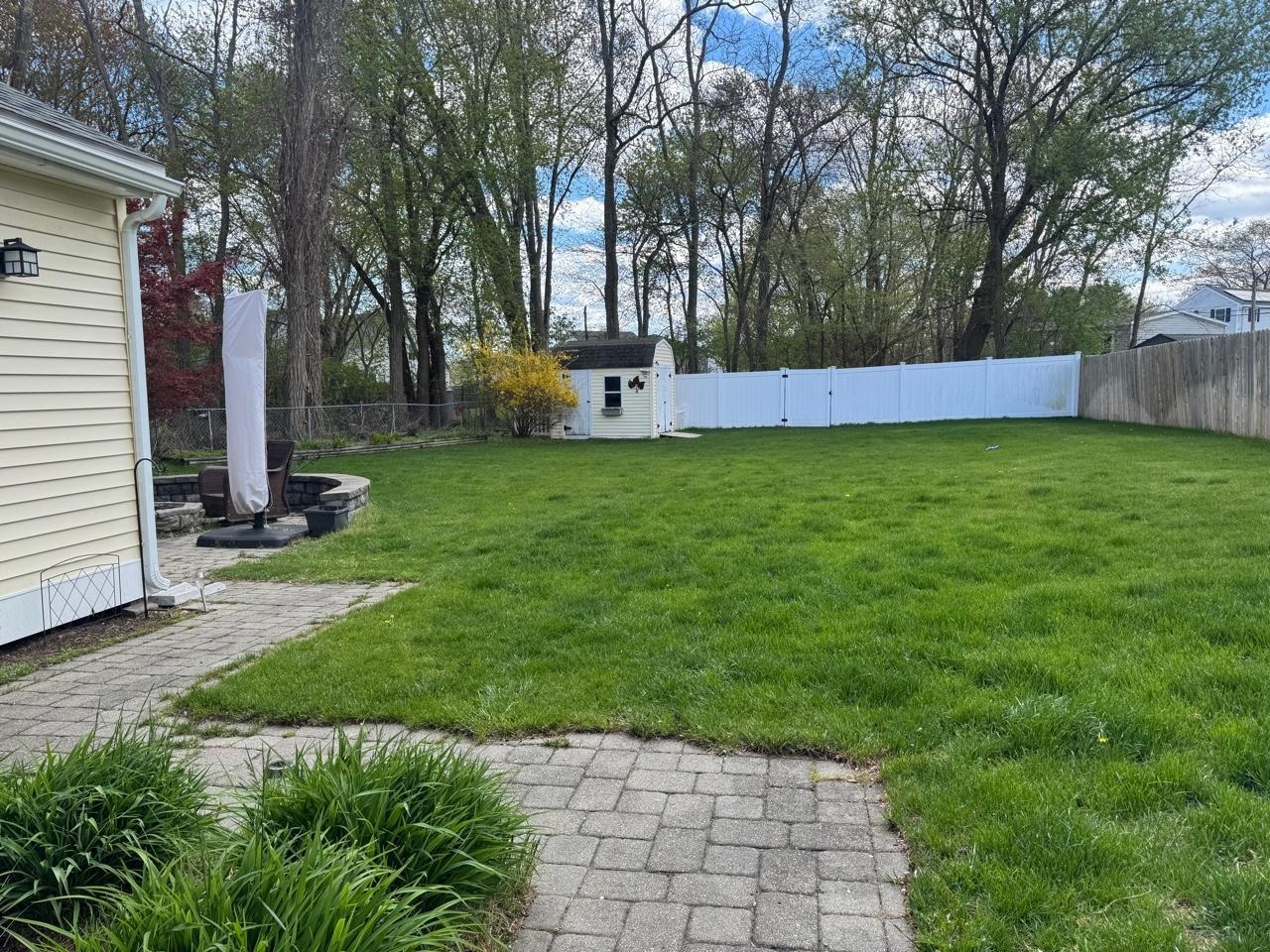 12 Adams Avenue Property Photo 9