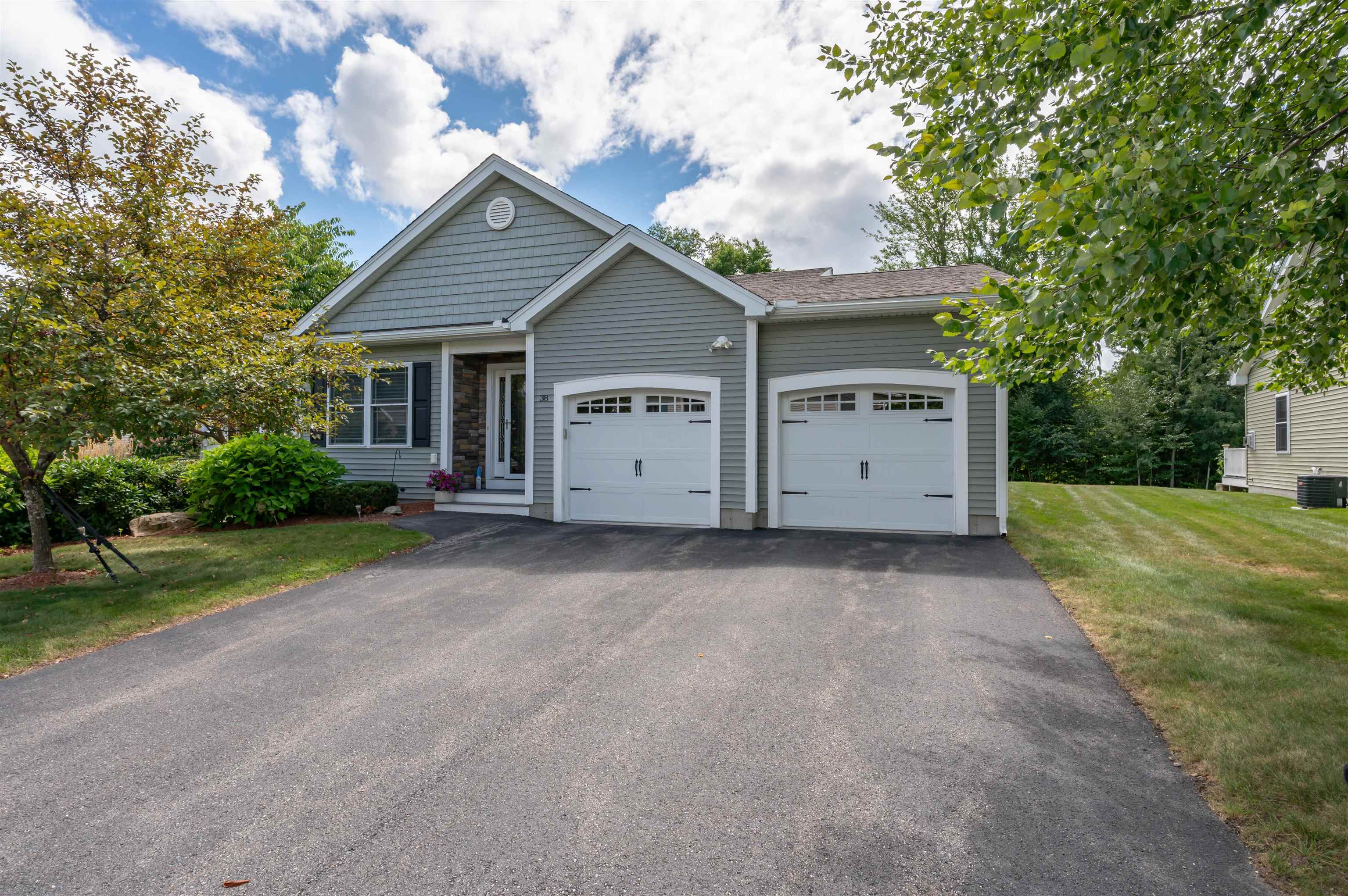 38 Sagewood Drive Property Photo 1
