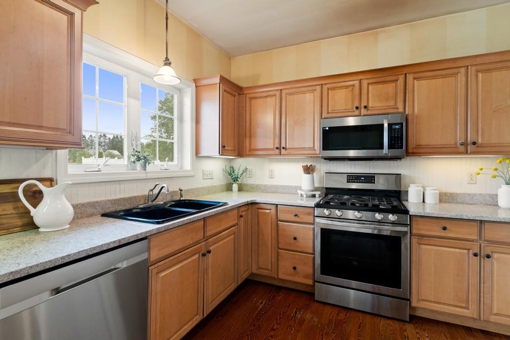 70 Old Academy Street Property Photo 18