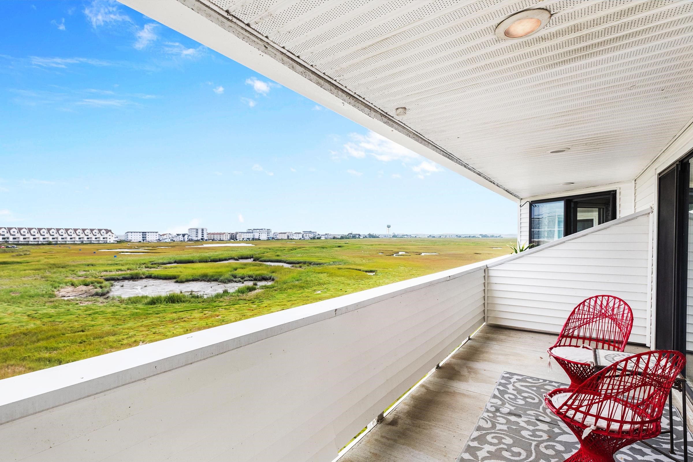 567 Ocean Boulevard Property Photo 19