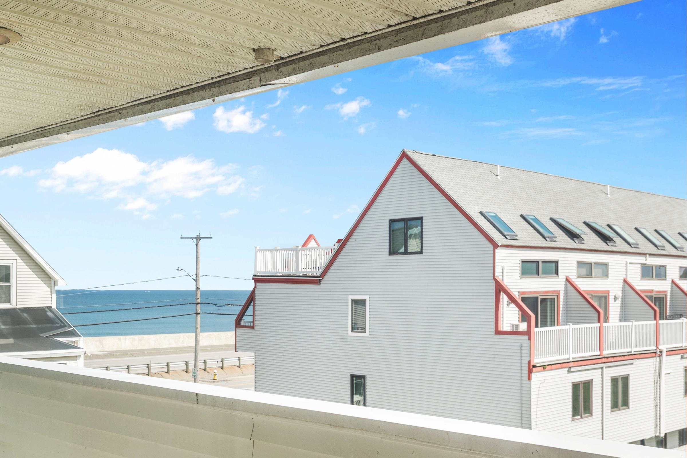 567 Ocean Boulevard Property Photo 21