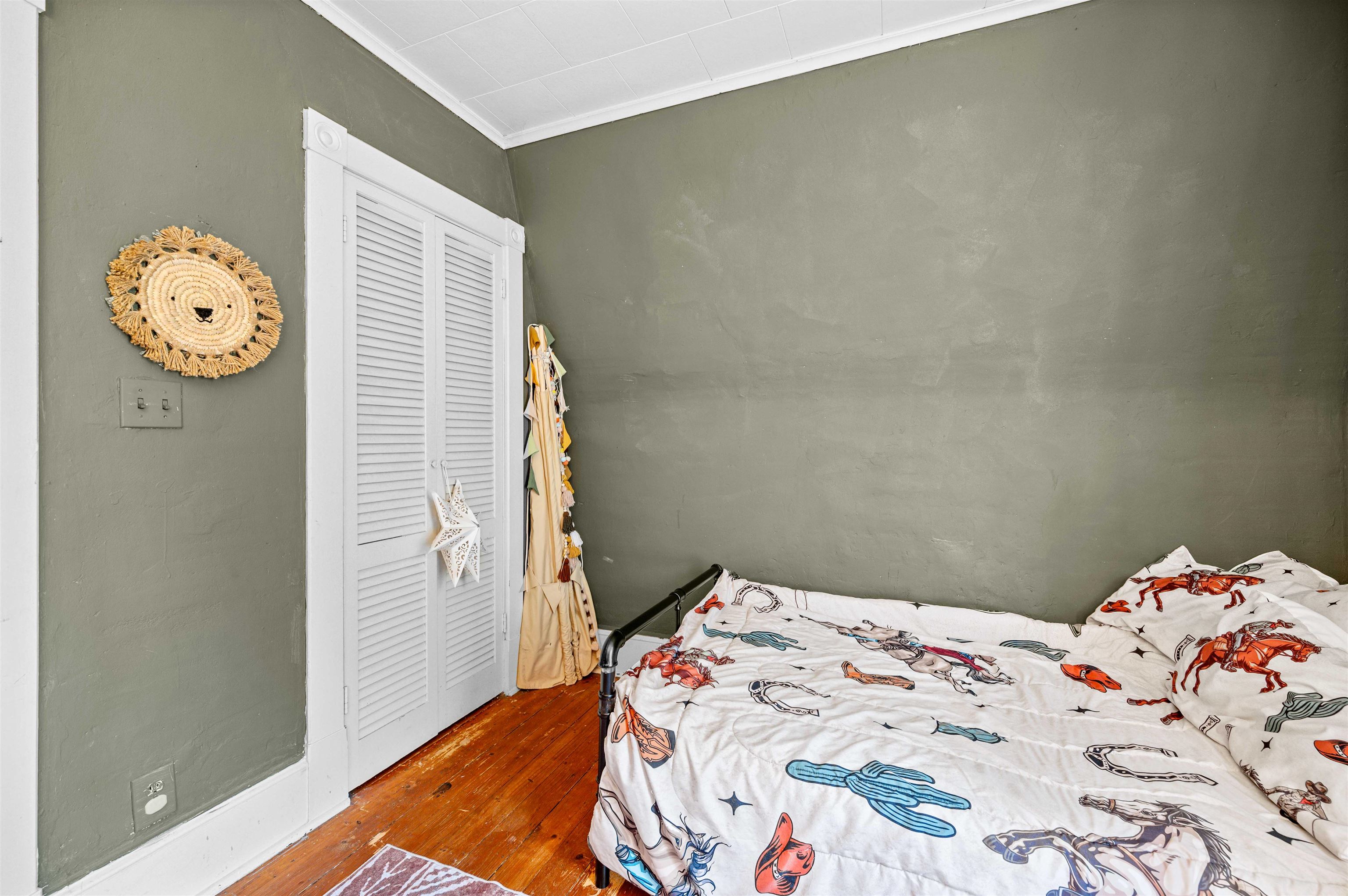 4 Cliff Street Property Photo 33
