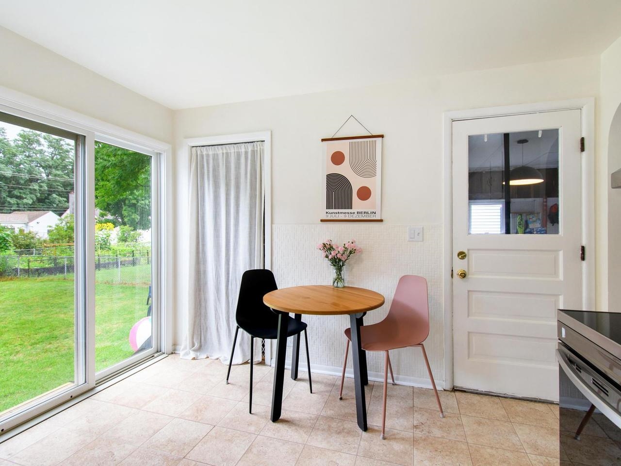 42 Hardy Avenue Property Photo 8