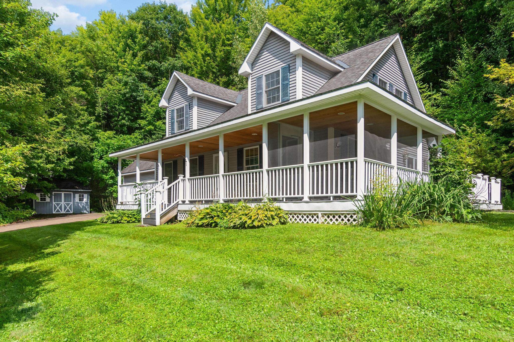 98 White Tail Lane Property Photo 3