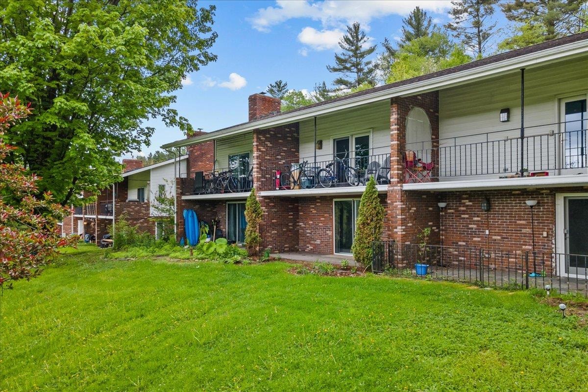 60 Snowdrift Lane Property Photo 3