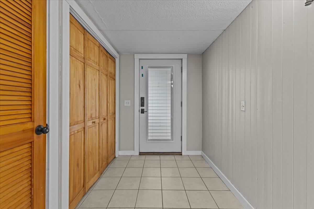60 Snowdrift Lane Property Photo 9