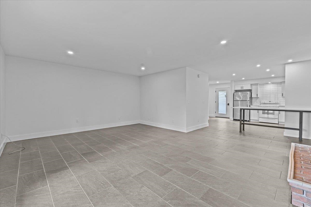 60 Snowdrift Lane Property Photo 20