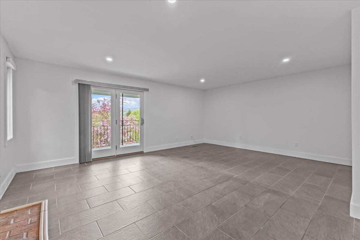 60 Snowdrift Lane Property Photo 21