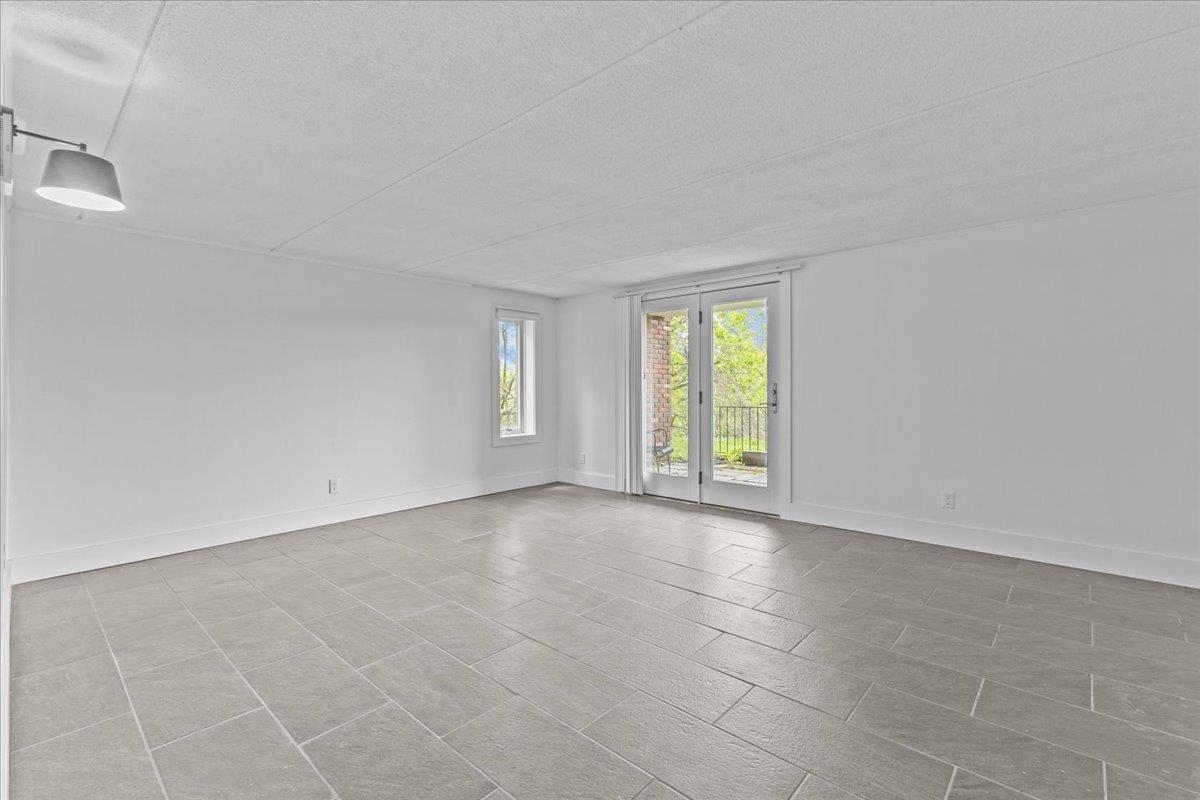 60 Snowdrift Lane Property Photo 27