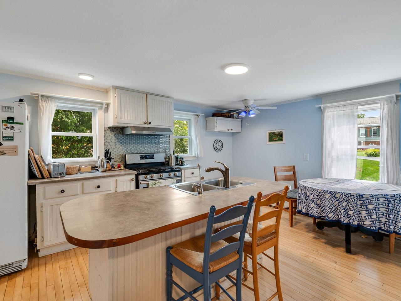 18 North Maple Street Property Photo 25