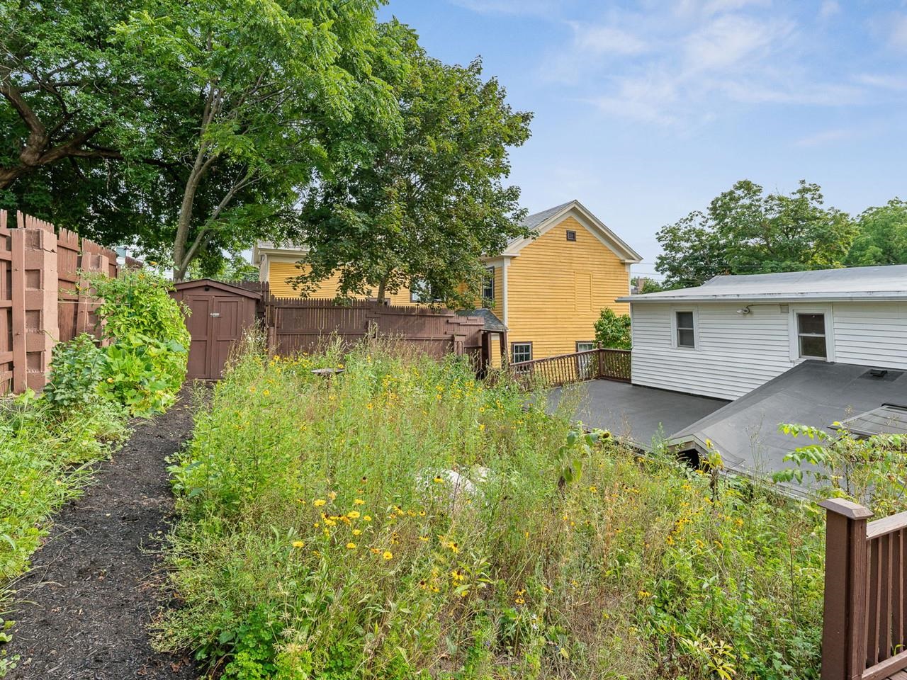 18 North Maple Street Property Photo 41