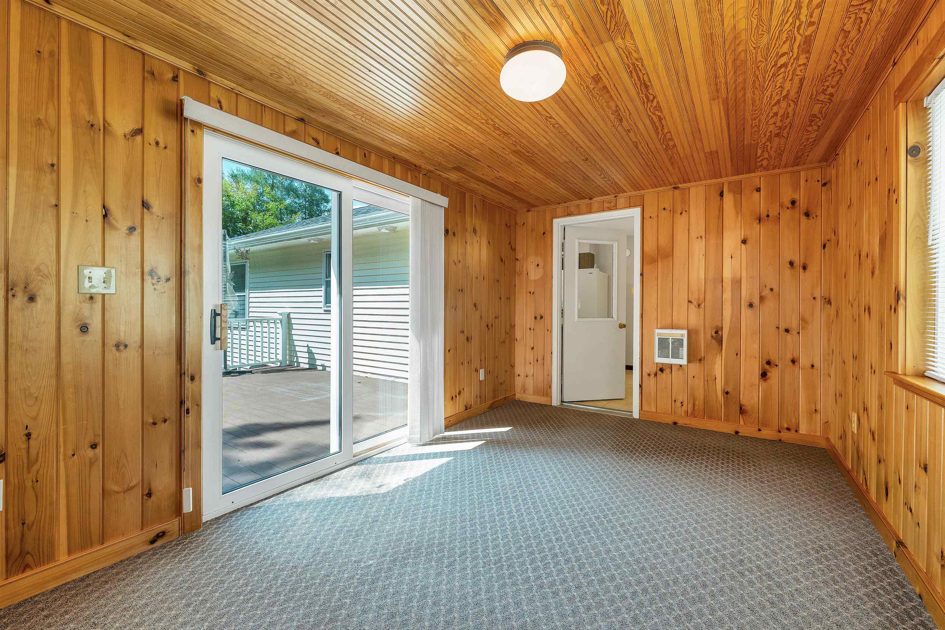 6 Tuck Lane Property Photo 3