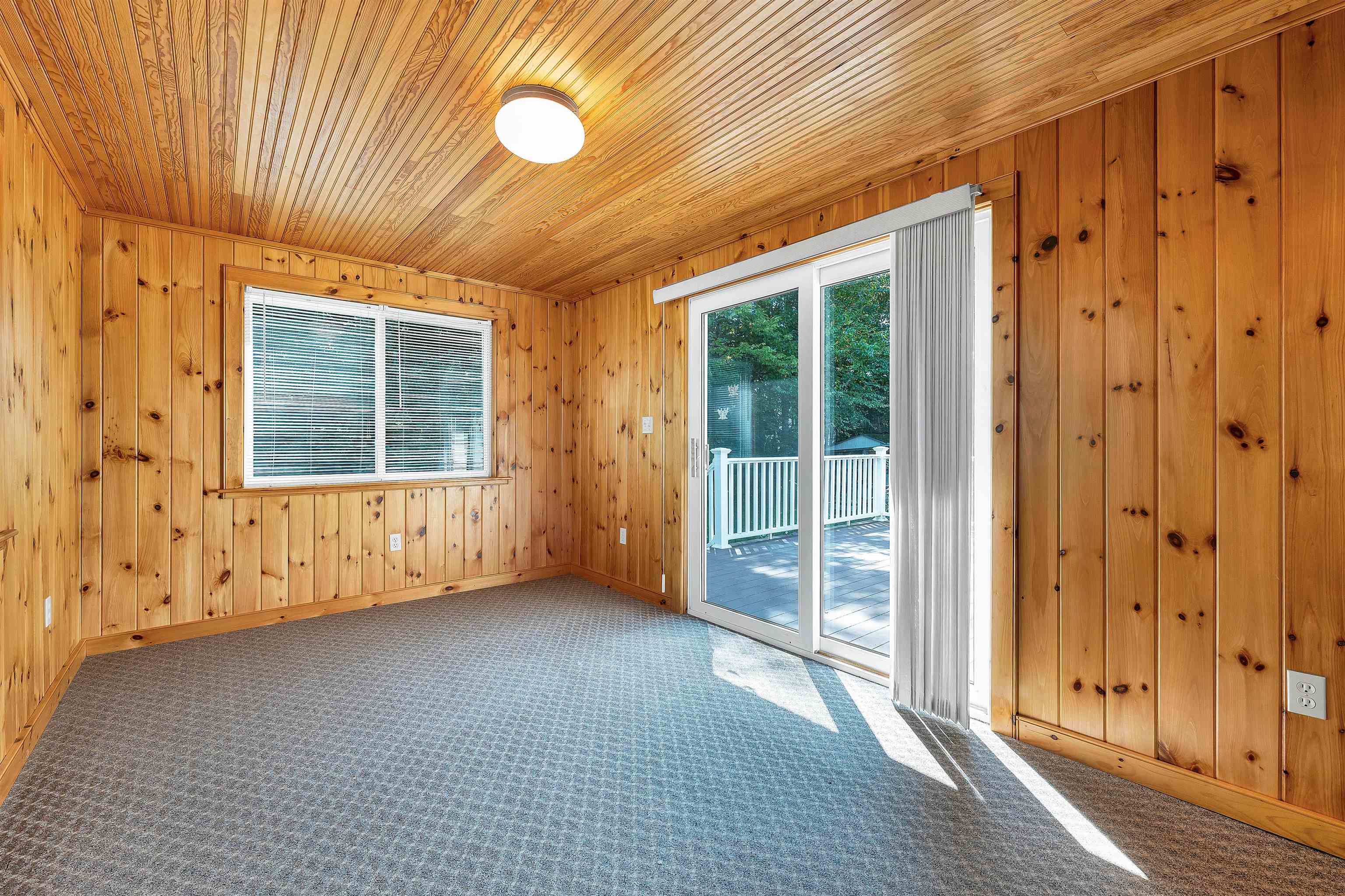 6 Tuck Lane Property Photo 14