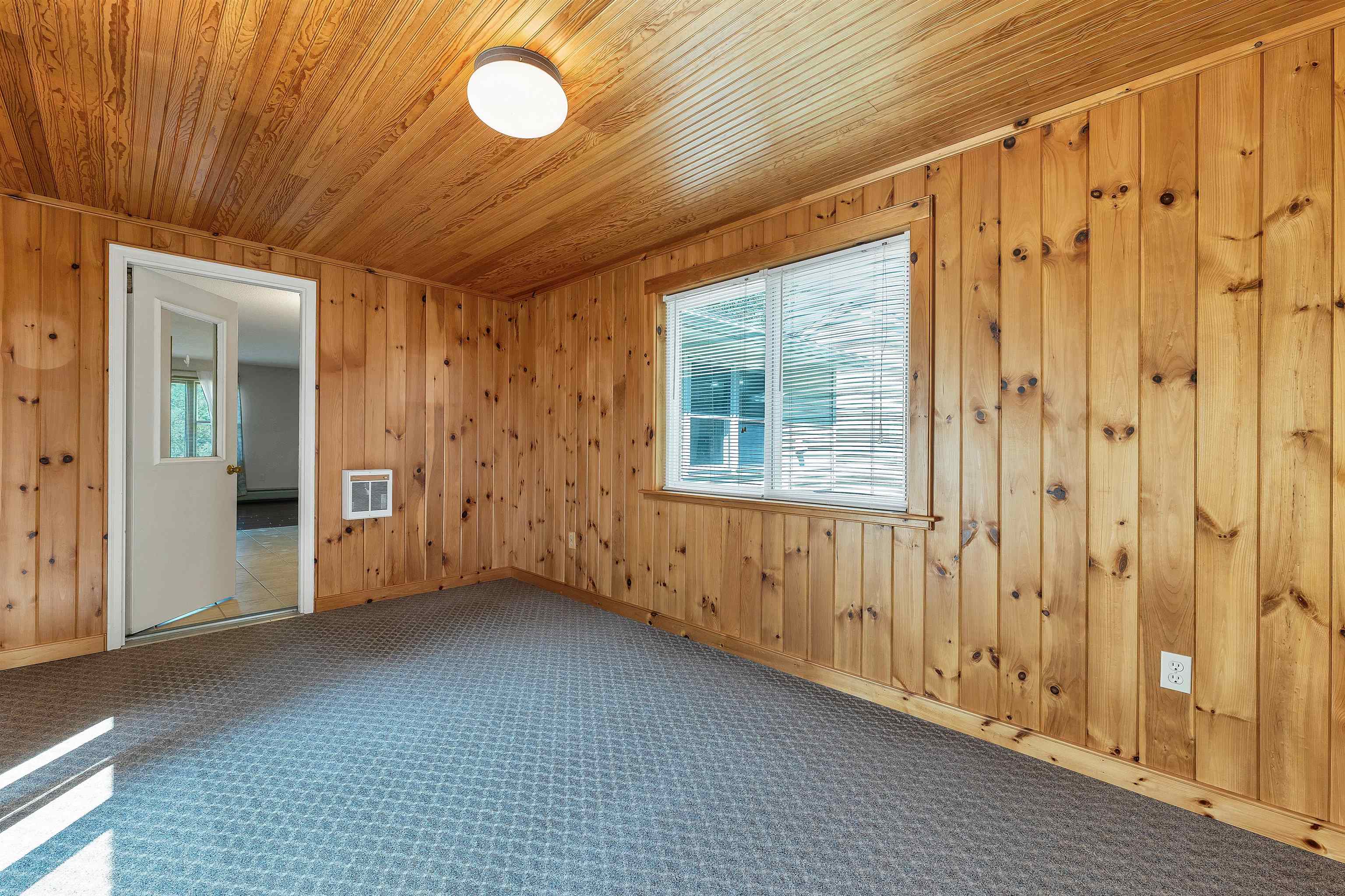 6 Tuck Lane Property Photo 15