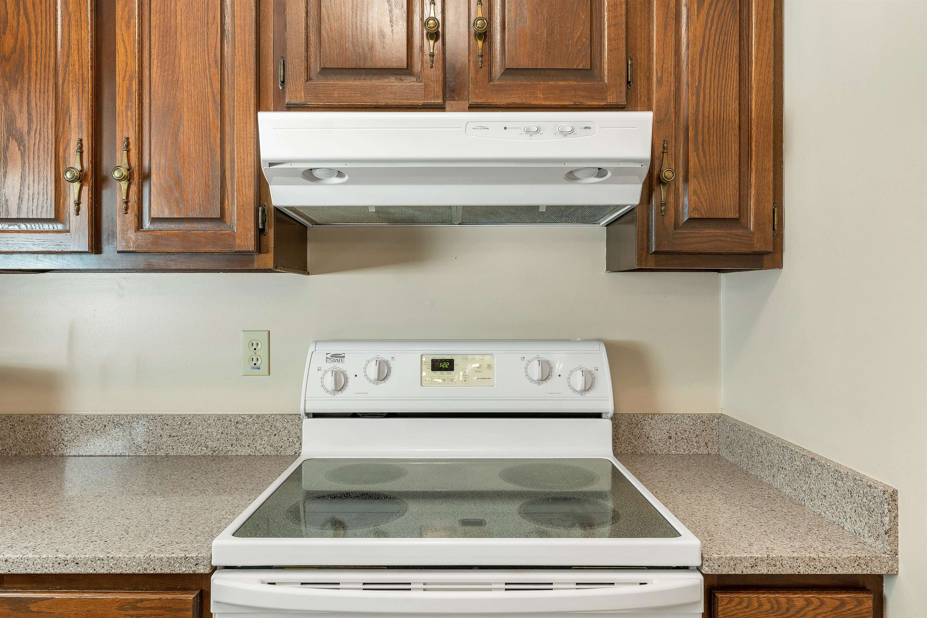 6 Tuck Lane Property Photo 20