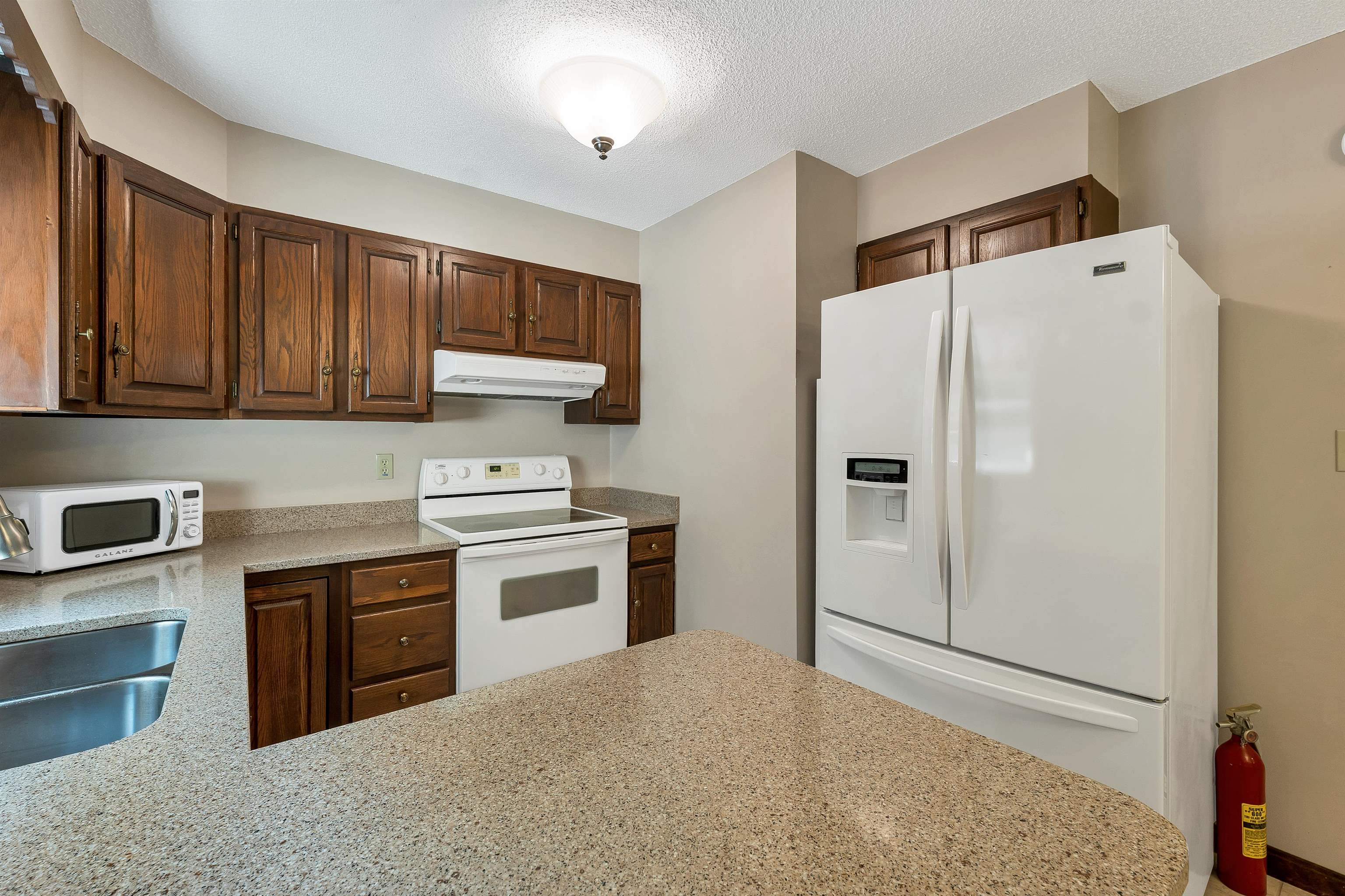 6 Tuck Lane Property Photo 22