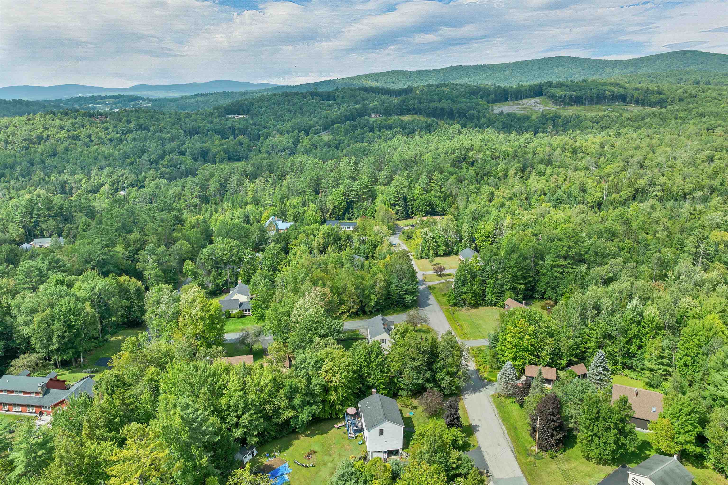 6 Tuck Lane Property Photo 38