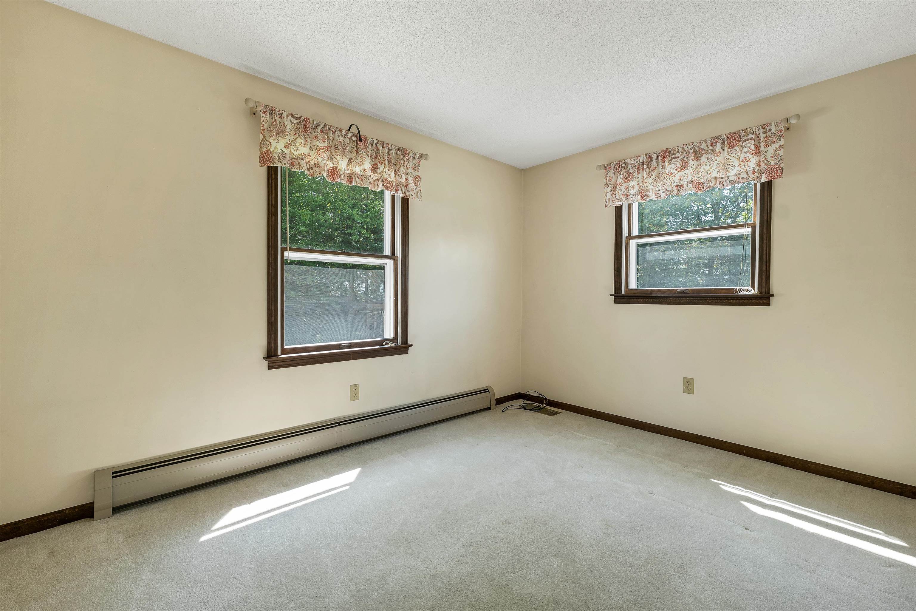 6 Tuck Lane Property Photo 43