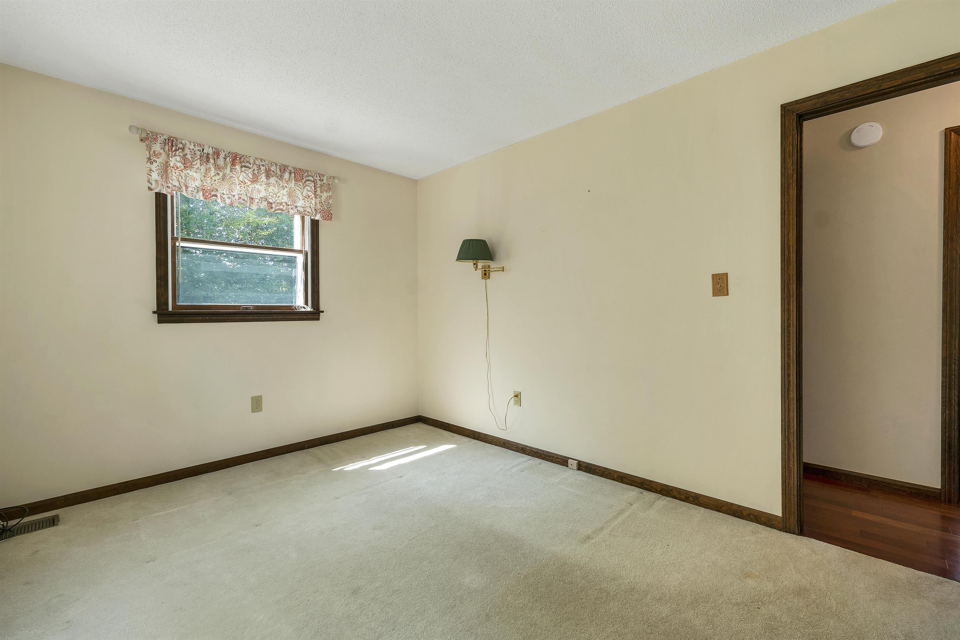 6 Tuck Lane Property Photo 44