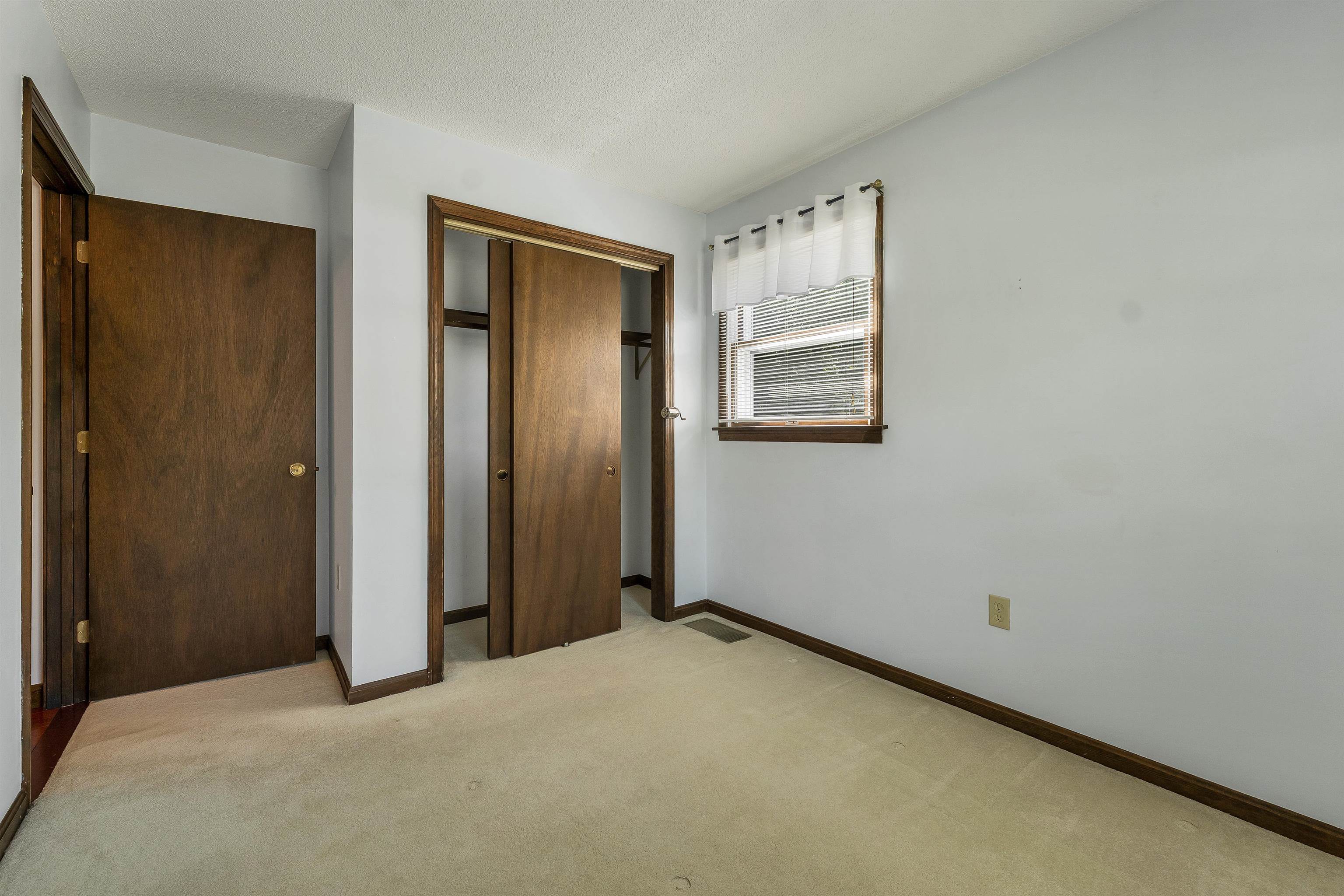 6 Tuck Lane Property Photo 49