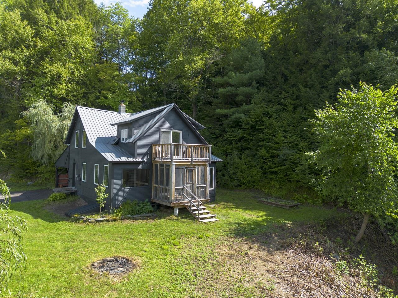 497 Elmore Road Property Photo 6