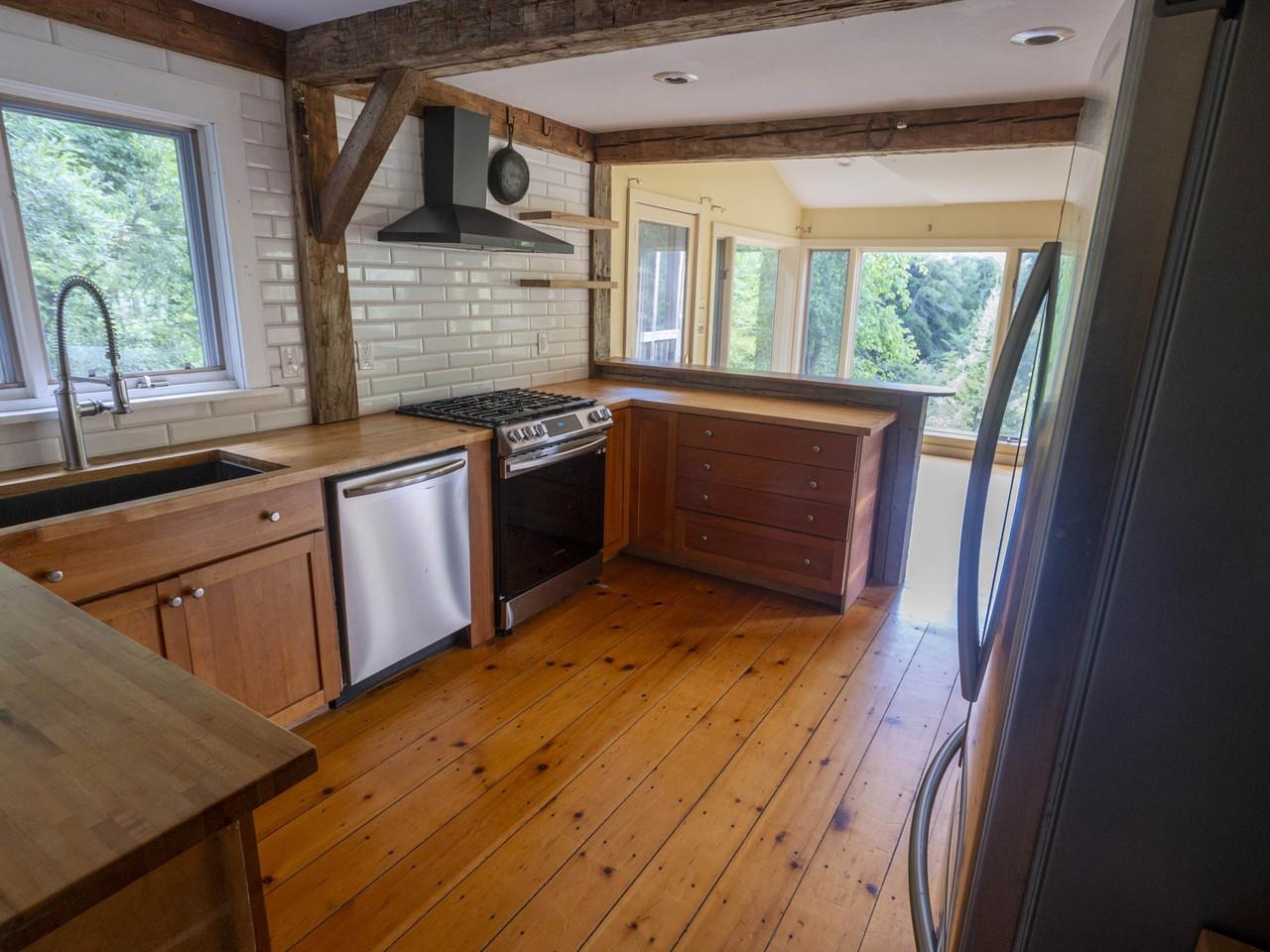 497 Elmore Road Property Photo 15