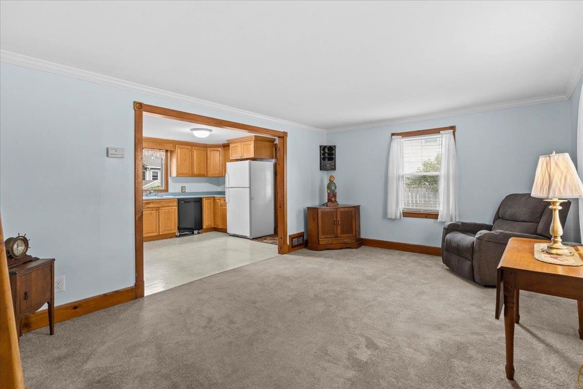 1 West Street Property Photo 5