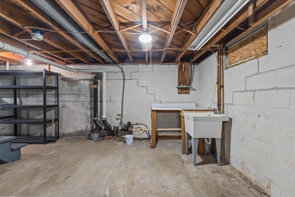 1 West Street Property Photo 31