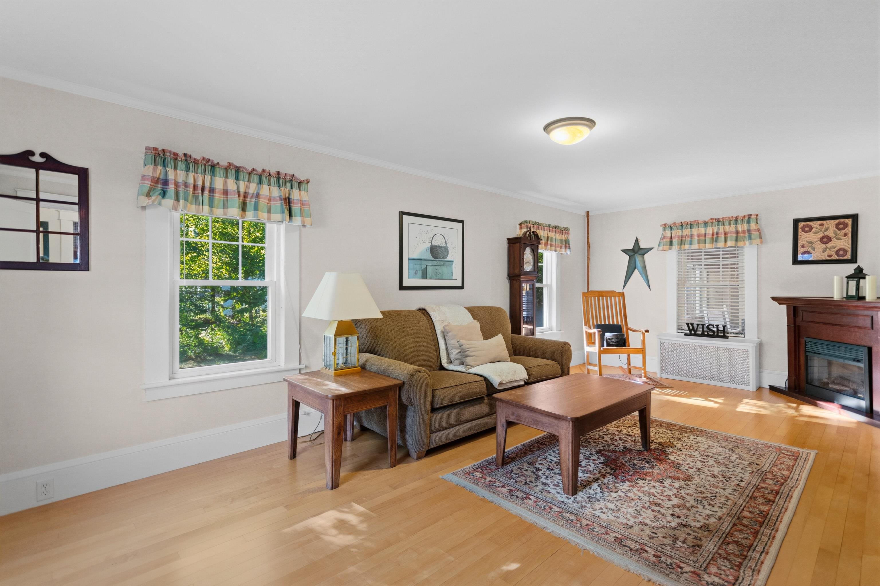 29 Roger Avenue Property Photo 16