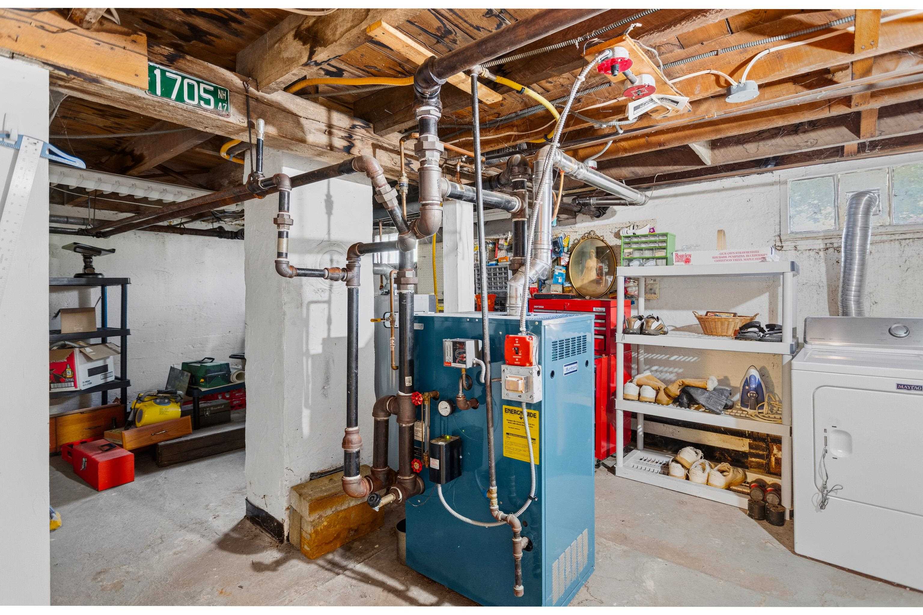 29 Roger Avenue Property Photo 27