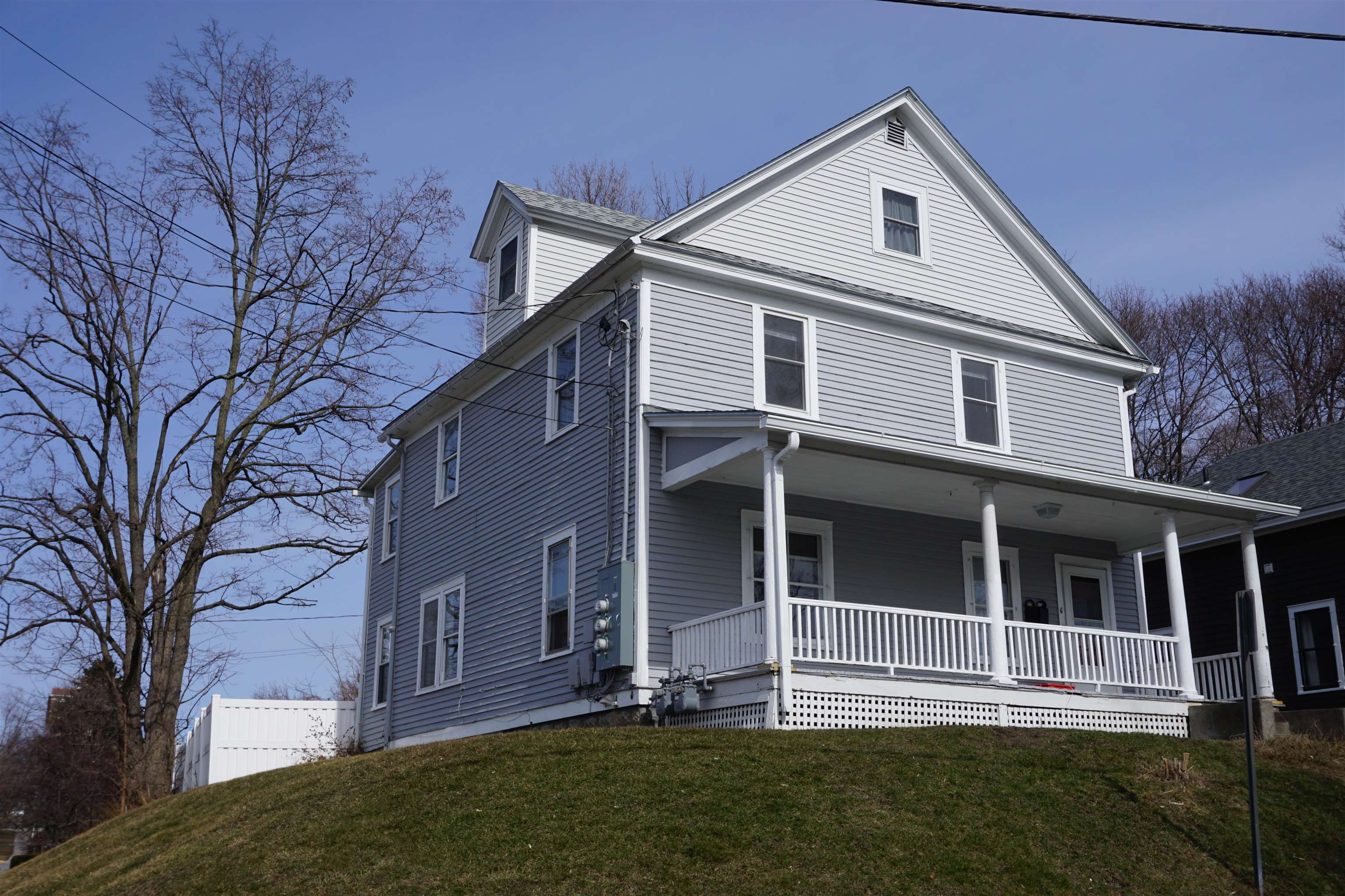 6 Adams Street Property Photo 3