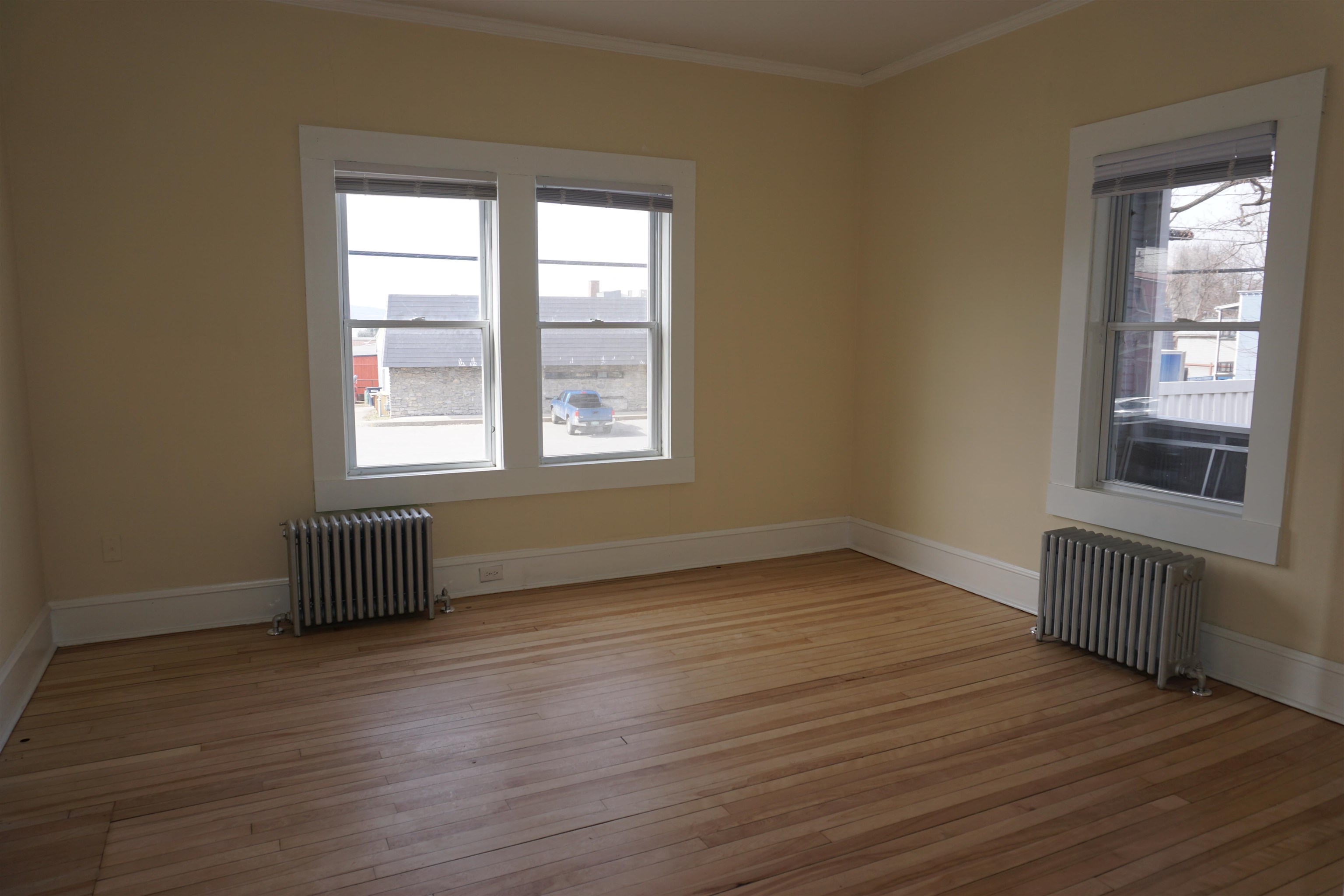 6 Adams Street Property Photo 28