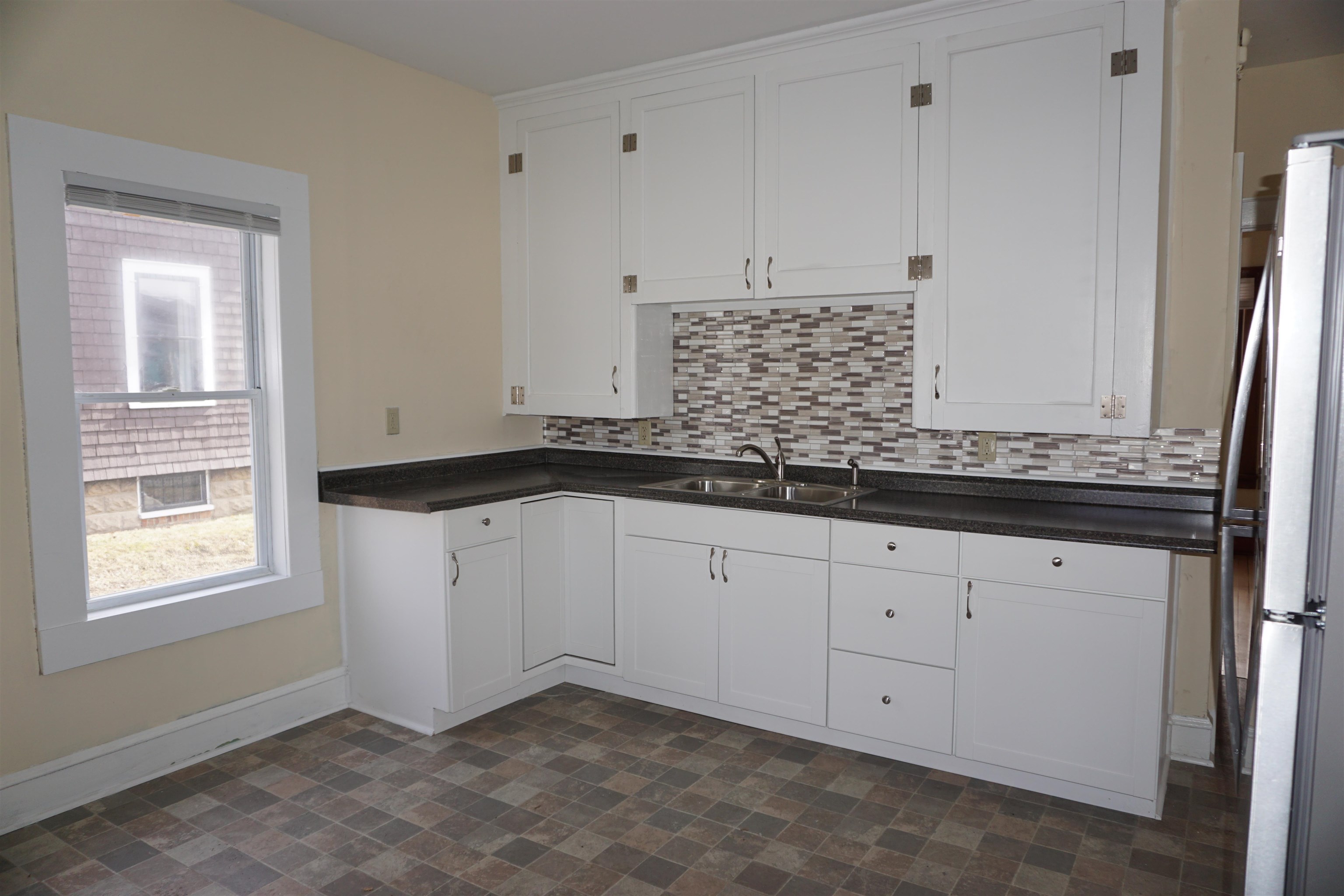 6 Adams Street Property Photo 34