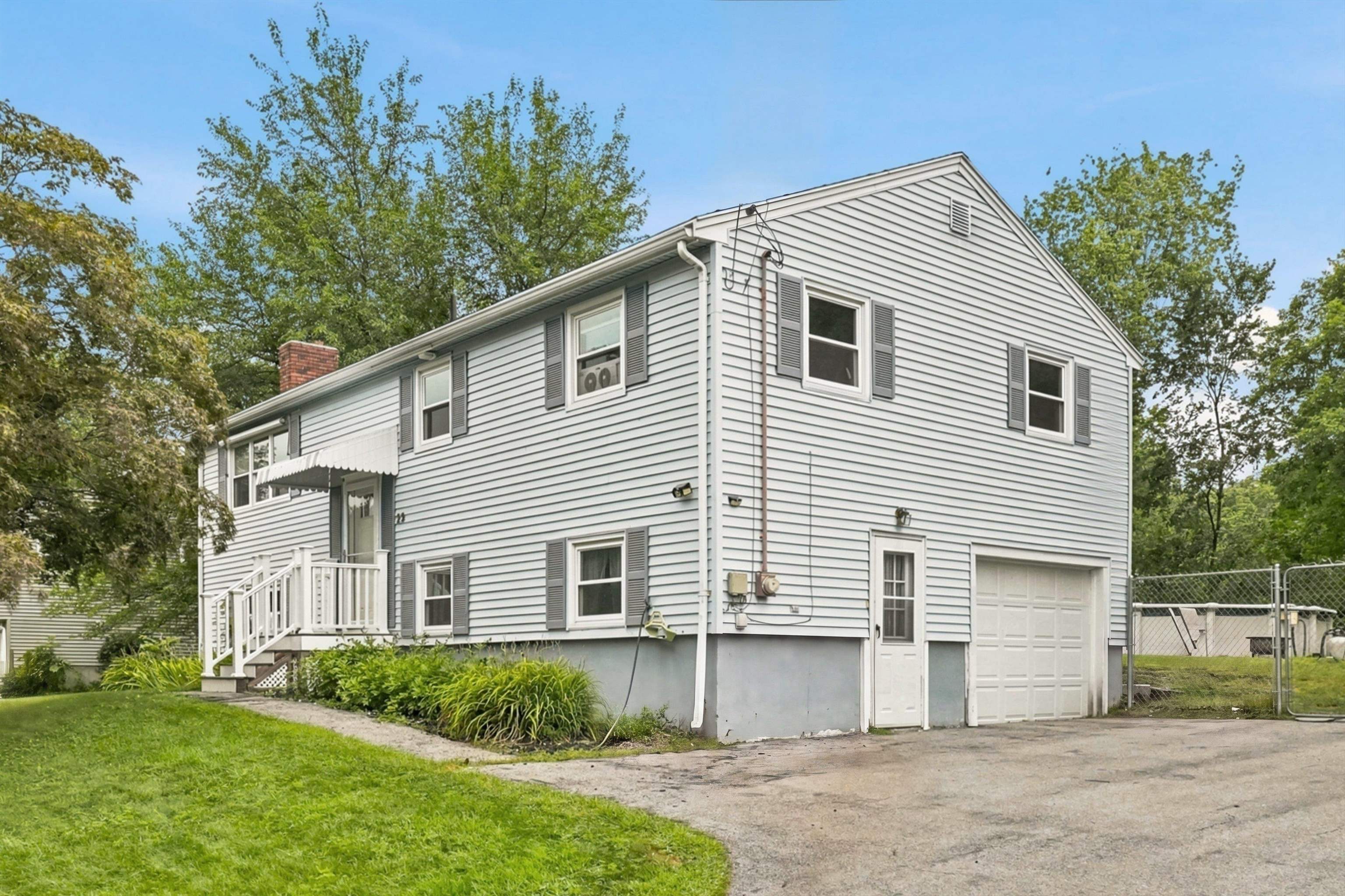 22 Woodbury Street Property Photo 1