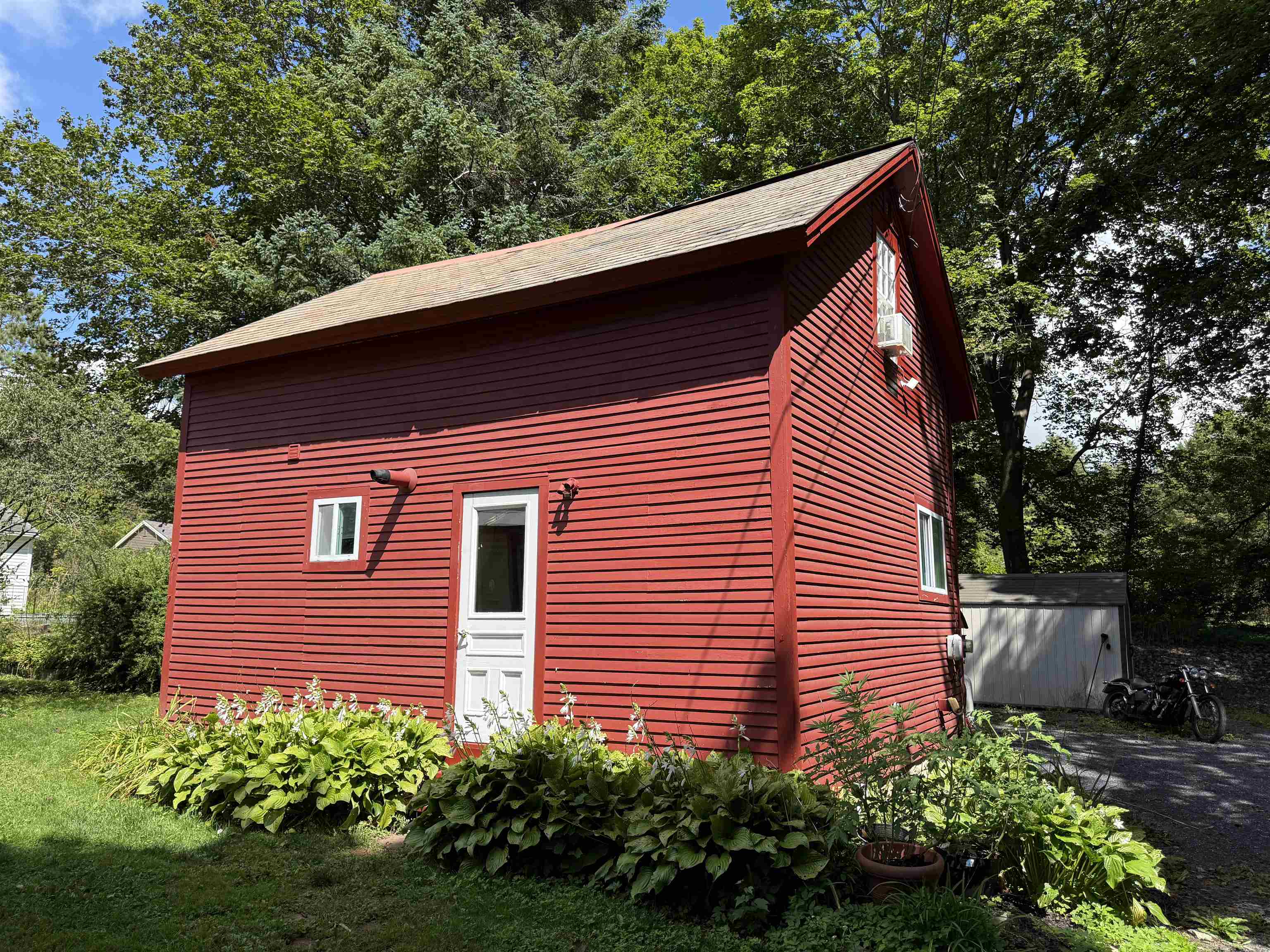 686 Route 30 Property Photo 3