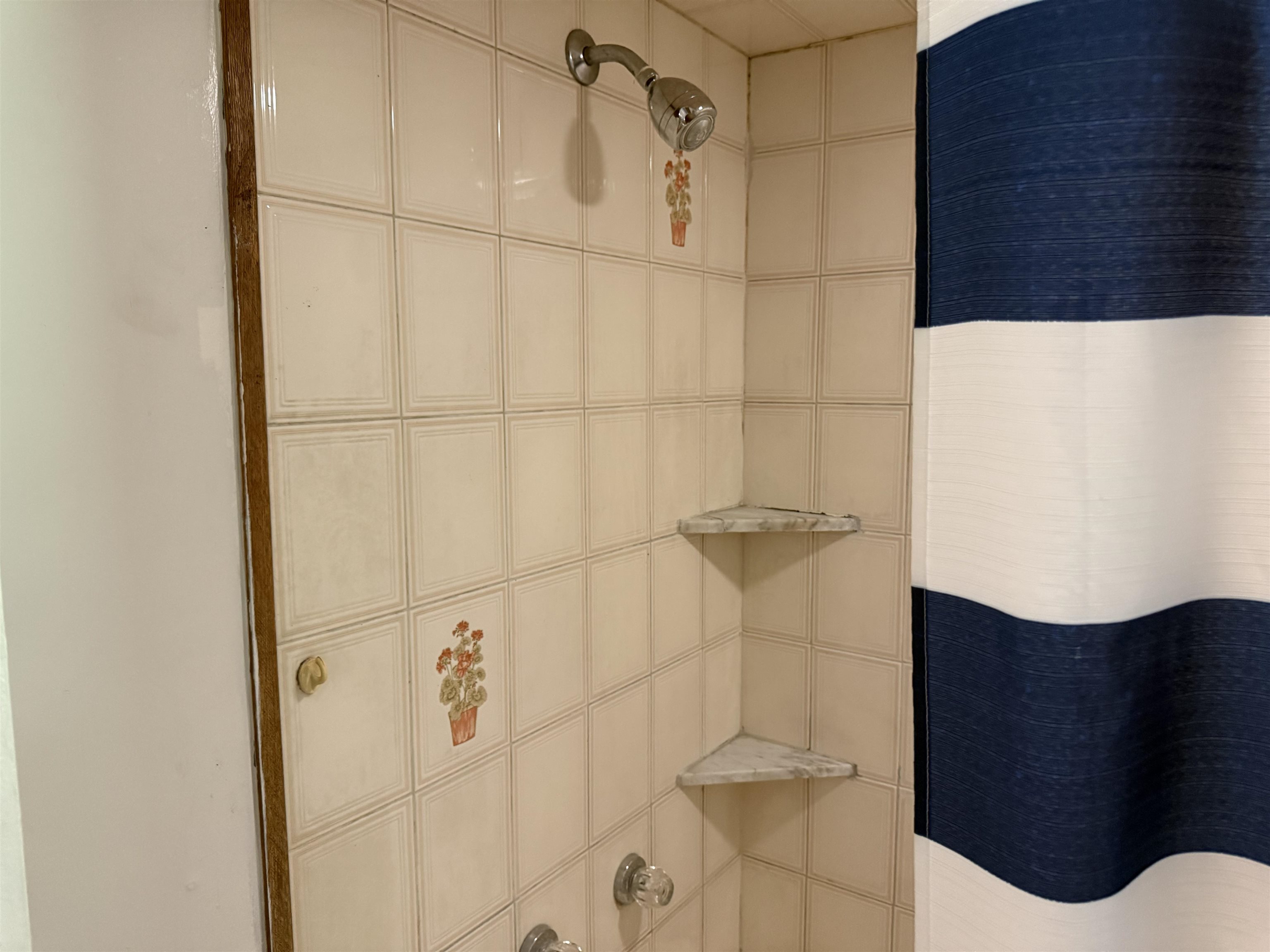 686 Route 30 Property Photo 12