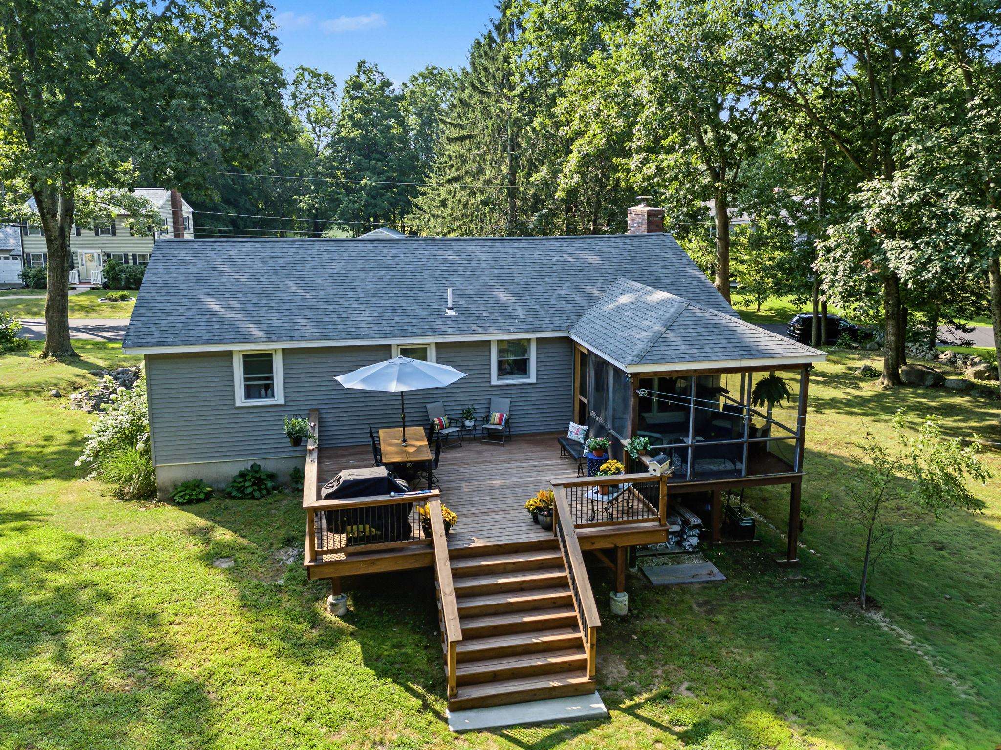 16 Sunset Drive Property Photo 33