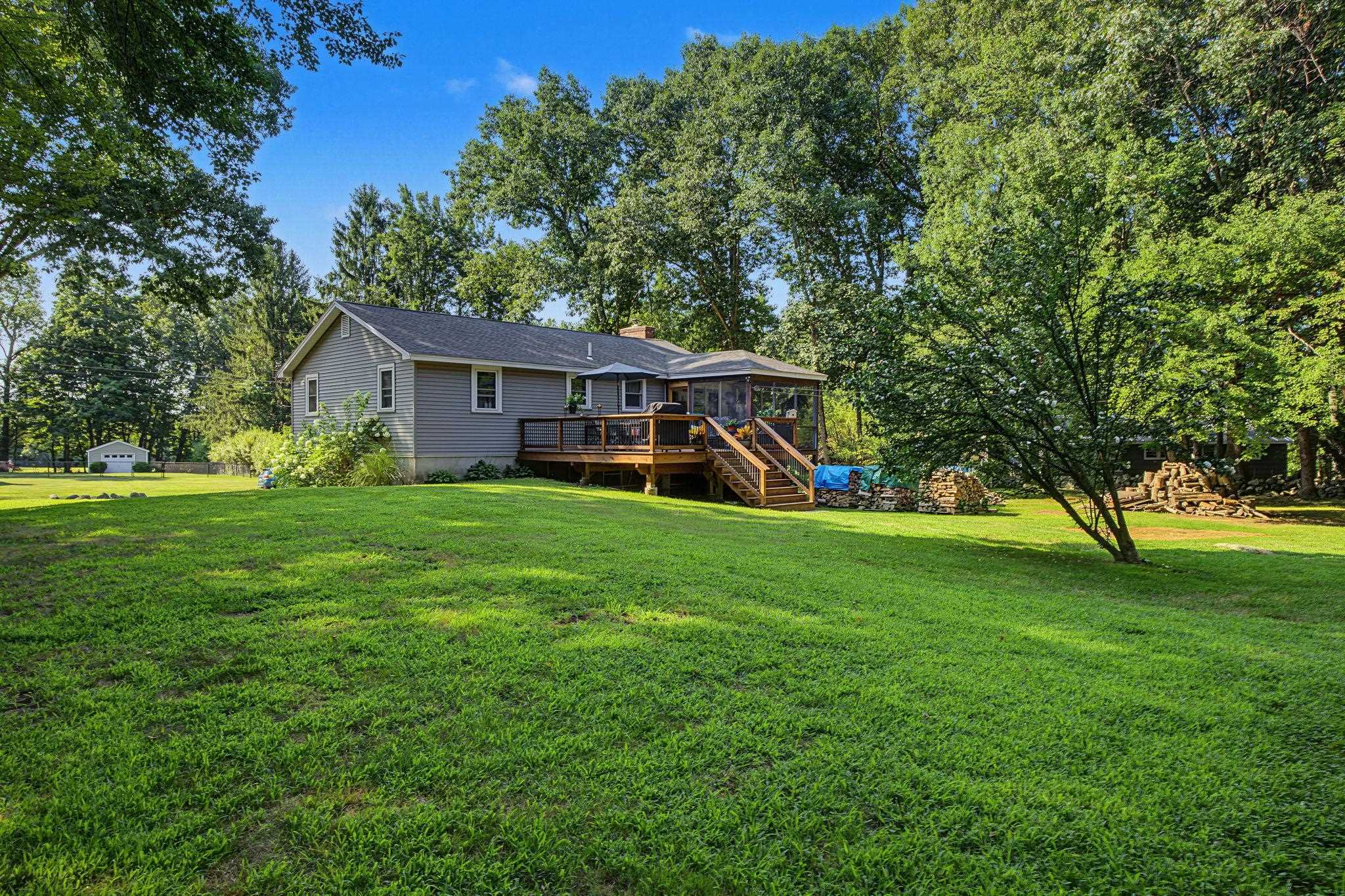 16 Sunset Drive Property Photo 36