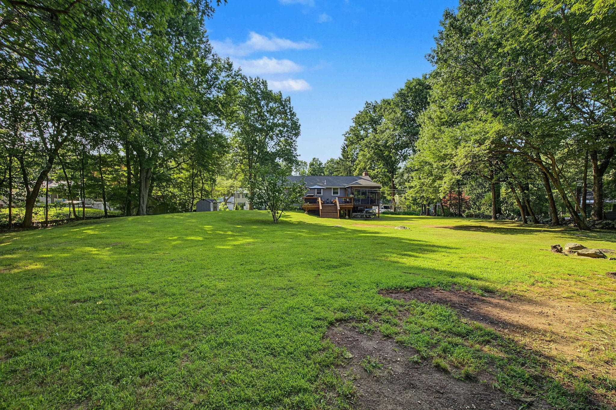 16 Sunset Drive Property Photo 40