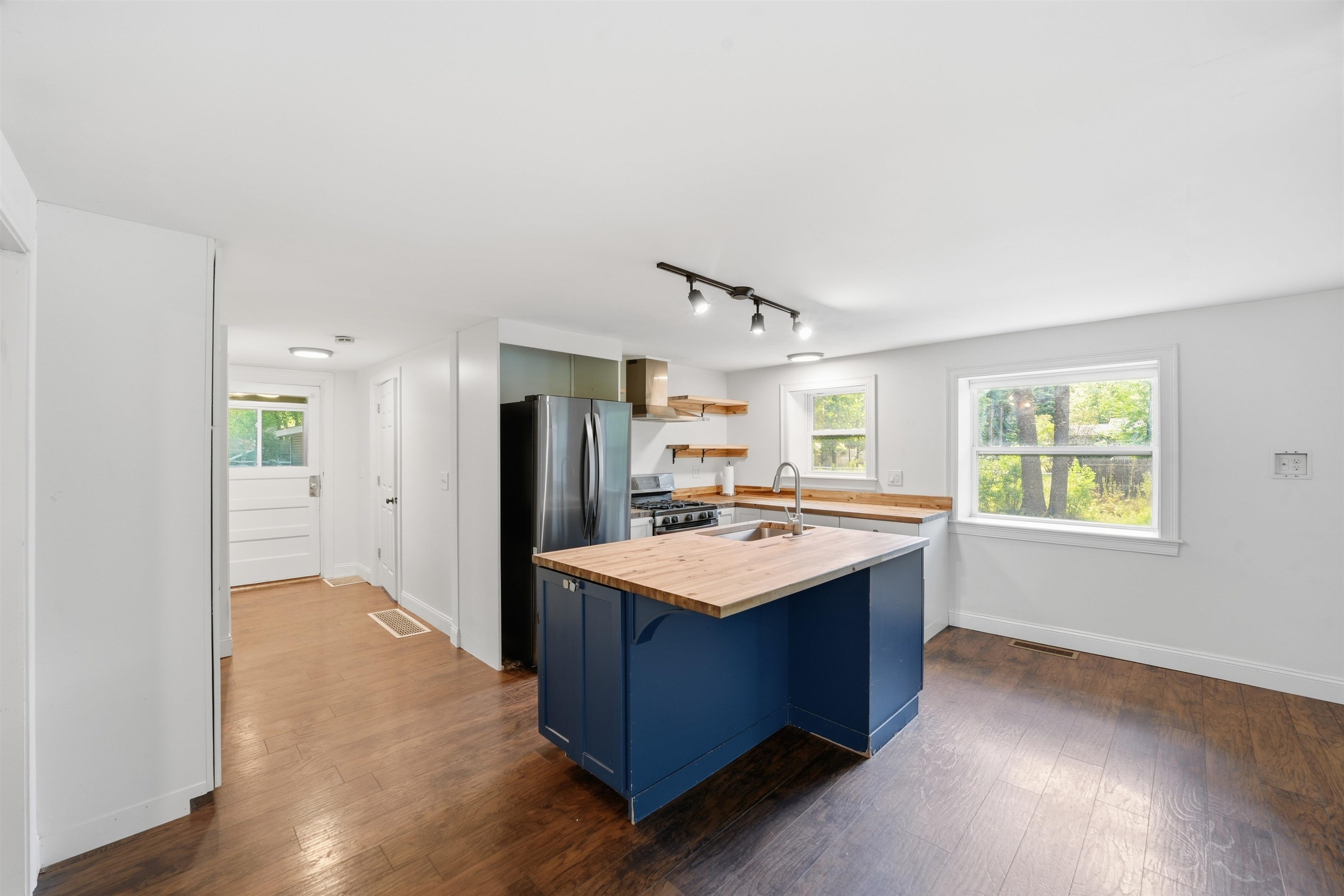 169 North Brownell Road Property Photo 10