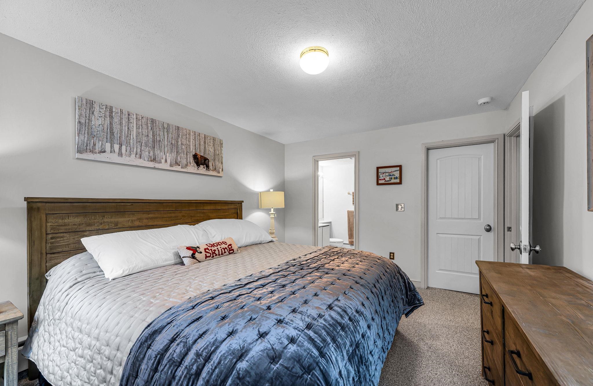 1g Northbrook Village Way Property Photo 13