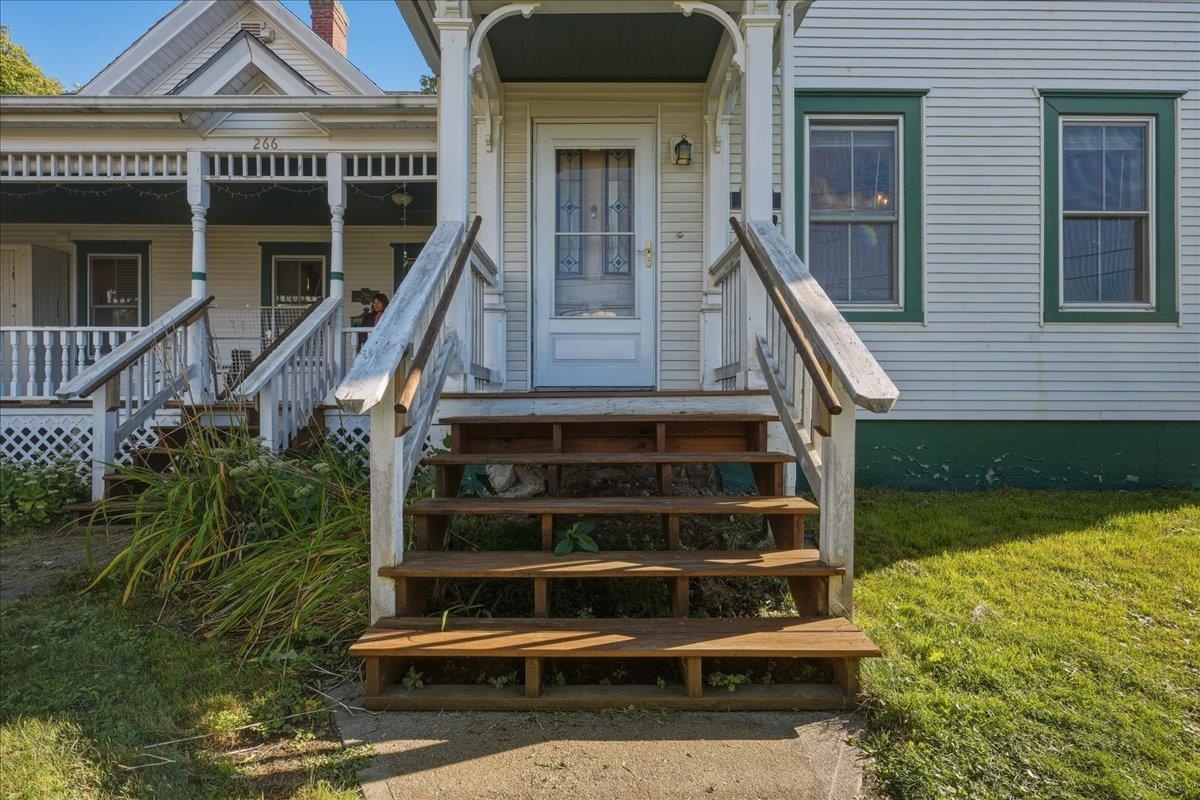 266 Lake Street Property Photo 2