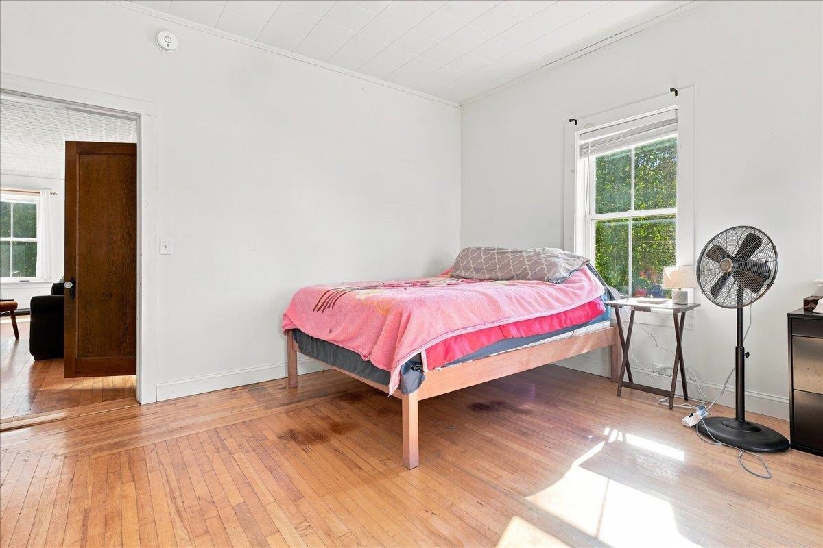 266 Lake Street Property Photo 17