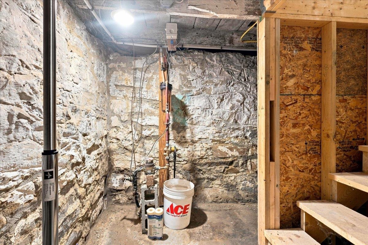 266 Lake Street Property Photo 40