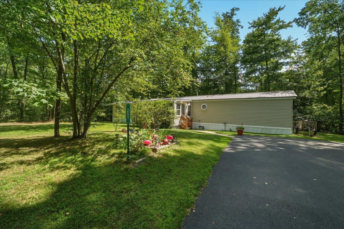 257 Wedgewood Road Property Photo 2