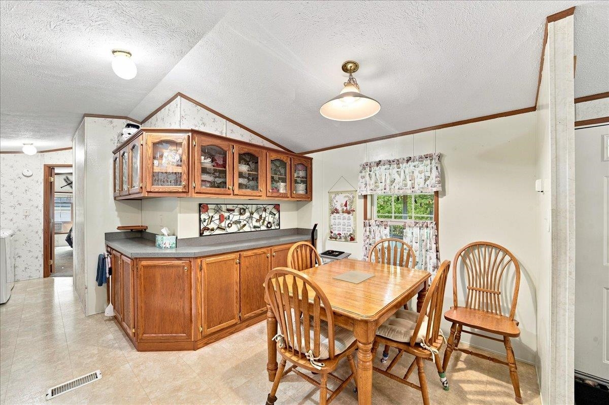 257 Wedgewood Road Property Photo 13