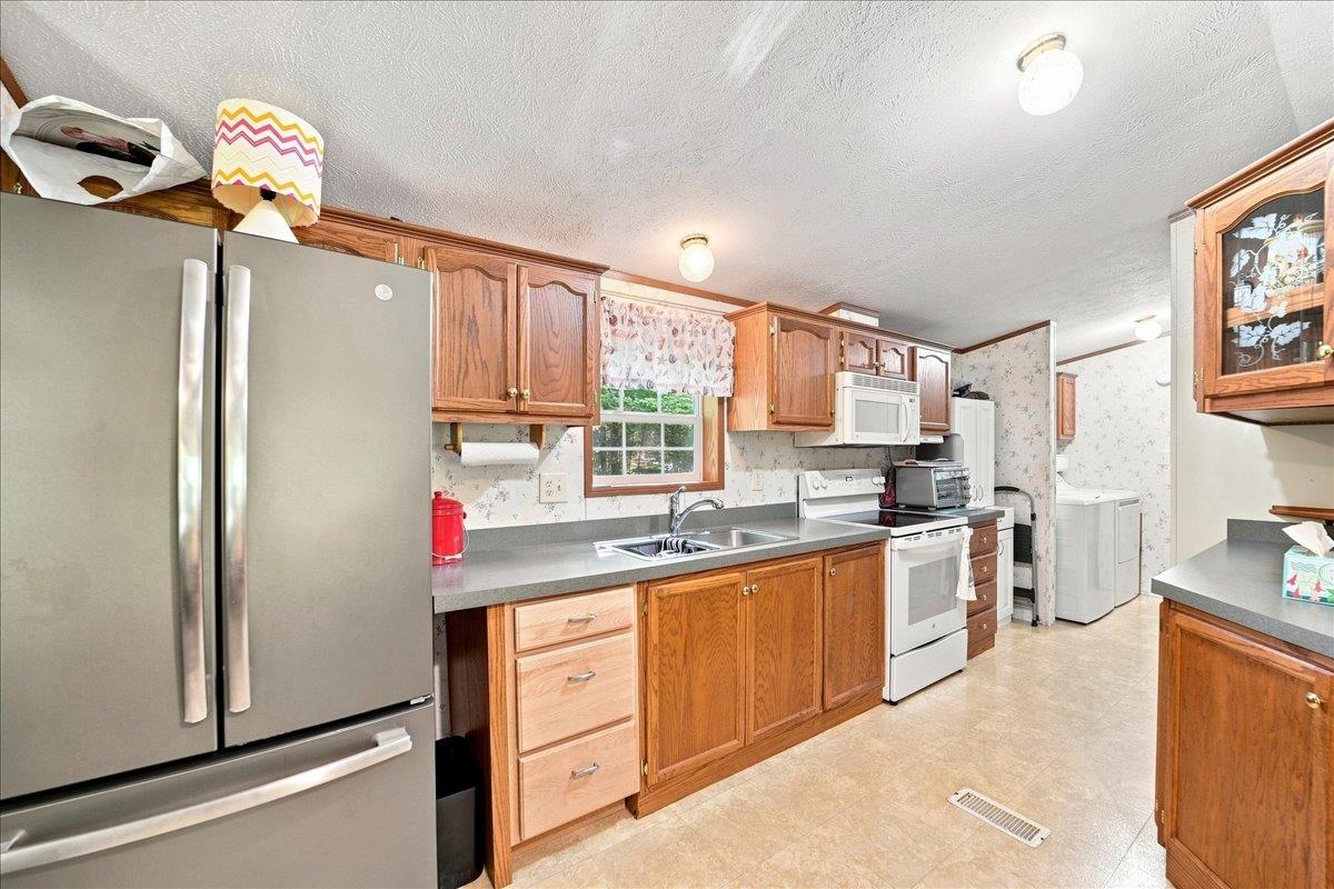 257 Wedgewood Road Property Photo 15
