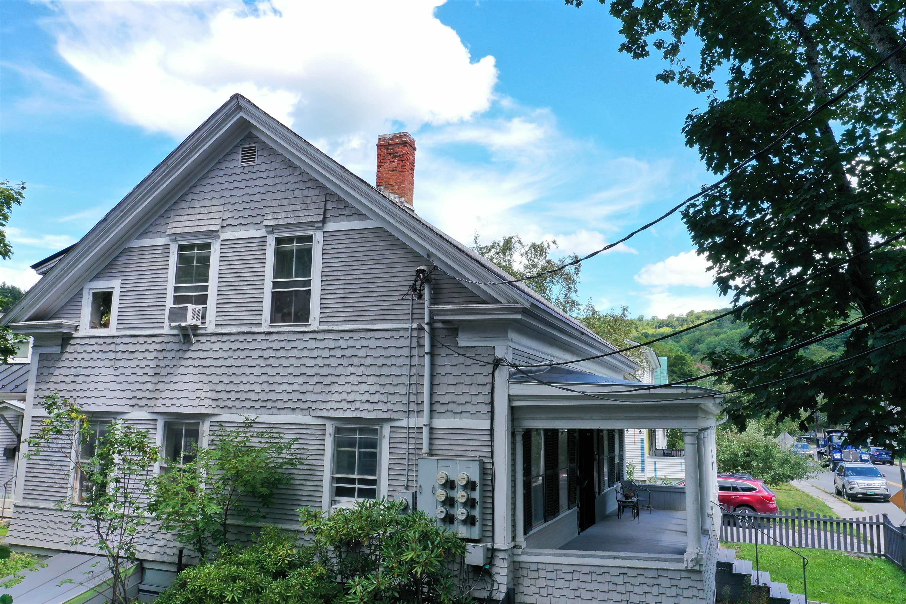 184 Elm Street Property Photo 2
