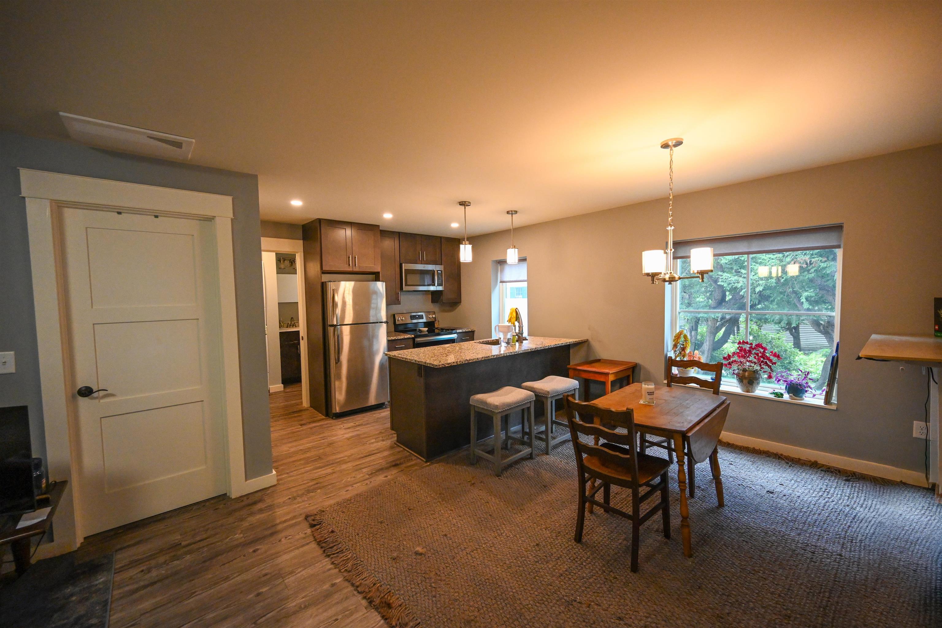 184 Elm Street Property Photo 39