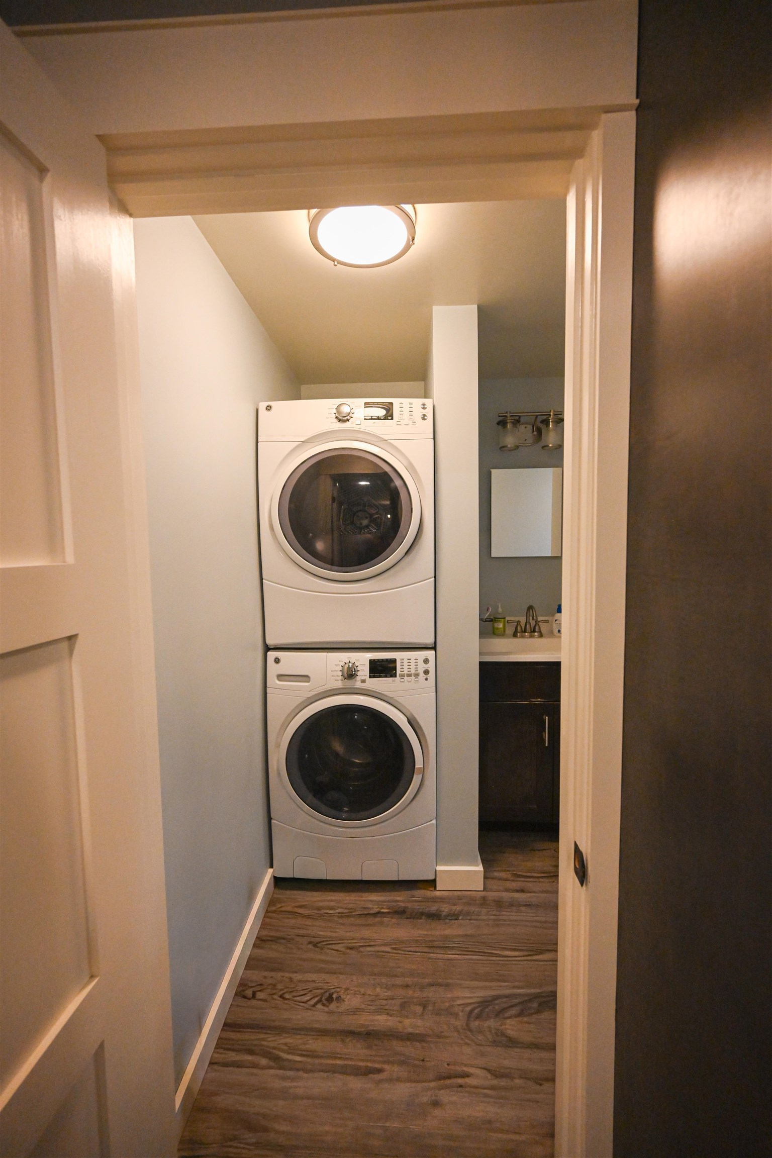 184 Elm Street Property Photo 42